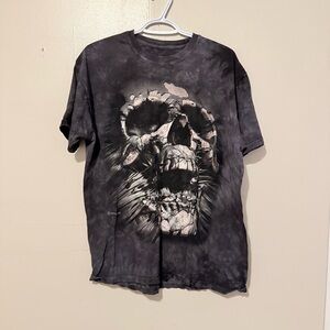 Men's Black Graphic Skull Tee